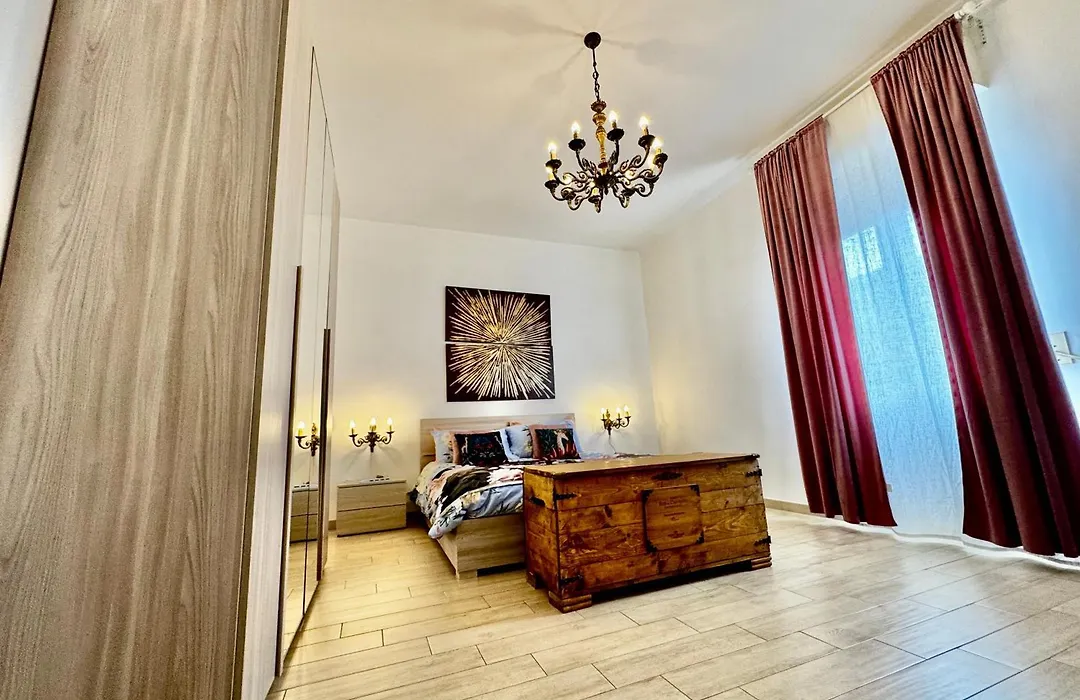 La casa di Sarah aspetta voi-1